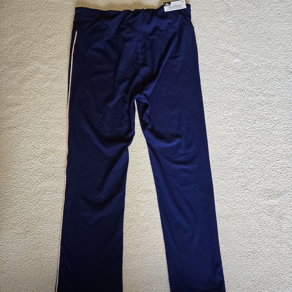 ❤️‍🔥❤️‍🔥❤️‍🔥Crane Women's Navy Joggers